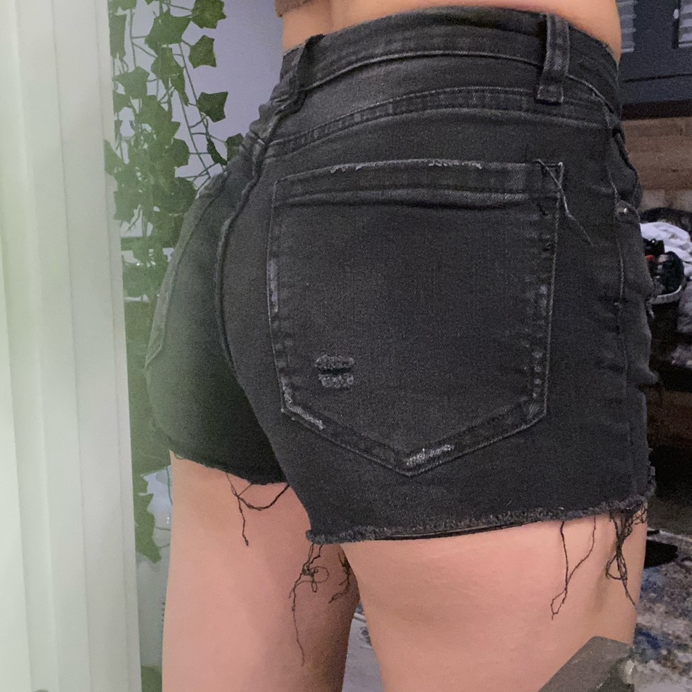 Mid rise black shorts